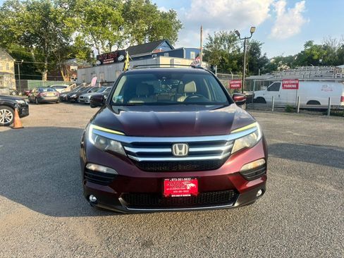 Used 2016 Honda Pilot Touring image 2
