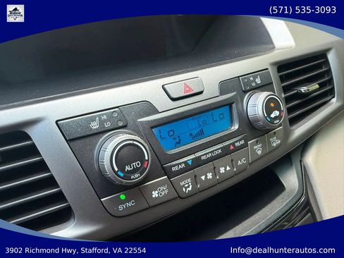 Used 2011 Honda Odyssey EX-L image 24