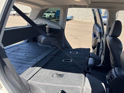 Used 2019 Subaru Forester Touring AWD/4WD image 18