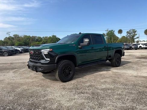 New 2026 Chevrolet Silverado 2500 ZR2 w/ ZR2 Bison Edition image 2