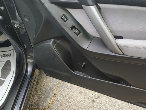 Used 2014 Subaru Forester 2.5i Premium w/ All-Weather Package image 27