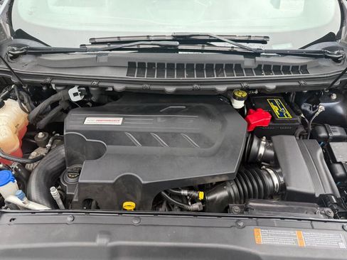 Used 2019 Ford Edge ST w/ Equipment Group 401A image 28