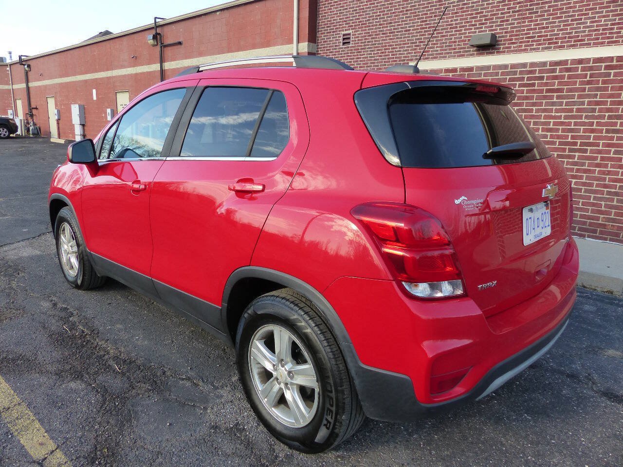 Used 2020 Chevrolet Trax LT FWD image 7