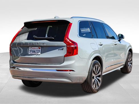 Used 2025 Volvo XC90 B5 Core w/ Protection Package Premier AWD/4WD image 8