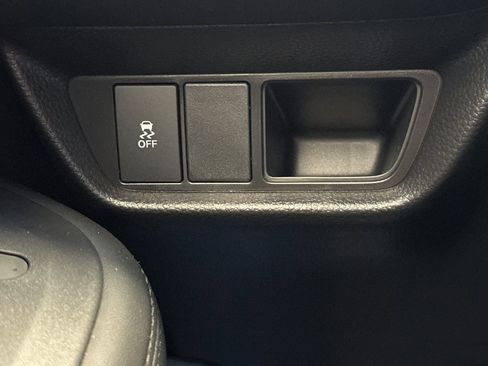 New 2026 Honda HR-V LX image 30