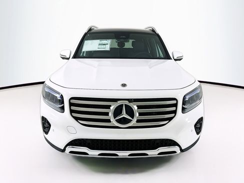 New 2026 Mercedes-Benz GLB 250 image 2