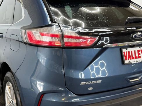 Used 2019 Ford Edge SEL image 22