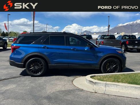 Used 2020 Ford Explorer ST AWD/4WD image 9