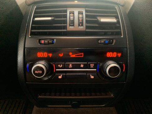 Used 2014 BMW M5 RWD image 13