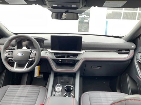 New 2026 Ford Explorer ST-Line w/ ST-Line Street Pack AWD/4WD image 36