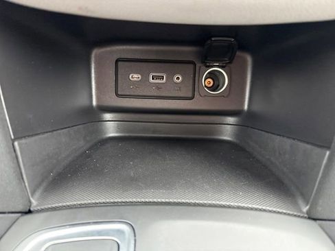 Used 2024 Chevrolet Equinox LS w/ LS Convenience Package image 19