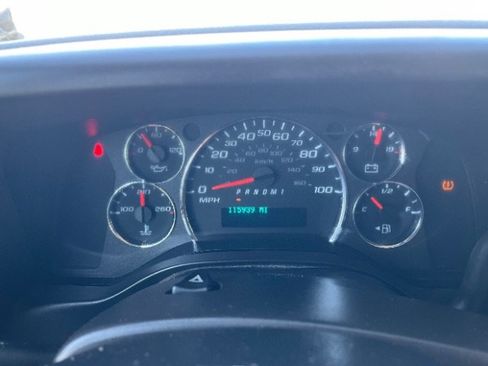 Used 2021 Chevrolet Express 2500 Extended w/ Communications Package RWD image 15