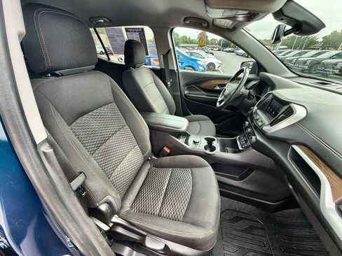 Used 2020 GMC Terrain SLE w/ Driver Convenience Package FWD image 23
