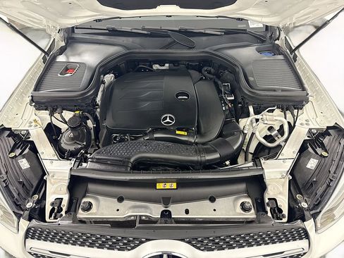 Certified 2022 Mercedes-Benz GLC 300 image 29