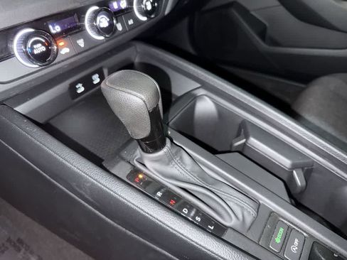 Used 2025 Honda Accord LX image 21