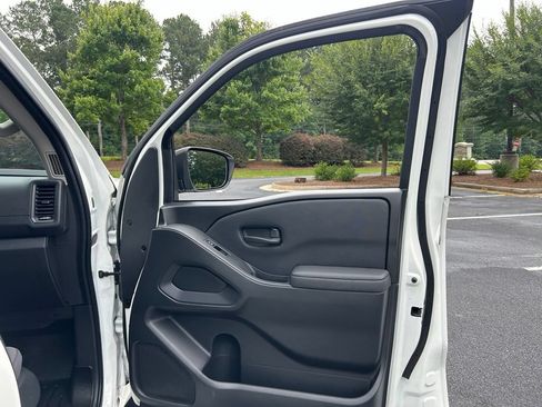 Used 2022 Nissan Frontier S w/ Technology Package RWD image 57