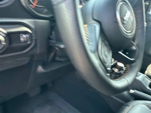 Used 2025 Jeep Wrangler Unlimited Rubicon 392 AWD/4WD image 12