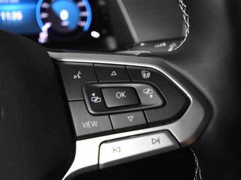 New 2025 Volkswagen Atlas Cross Sport SE image 19