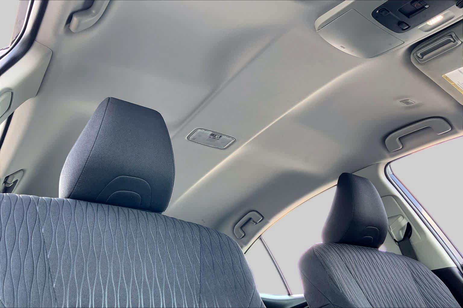 Used 2025 Toyota Camry LE FWD image 14