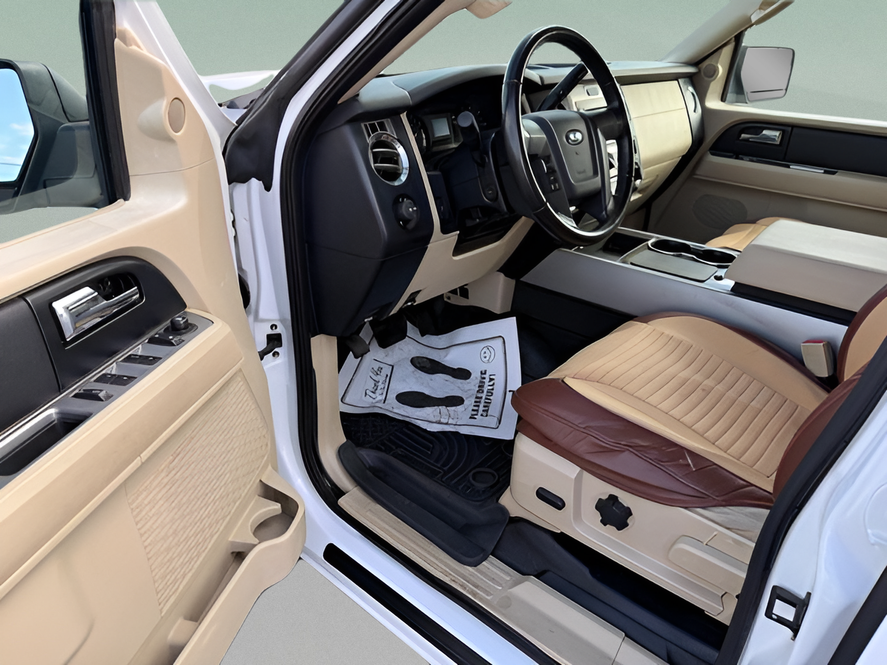 Used 2015 Ford Expedition XL AWD/4WD image 16
