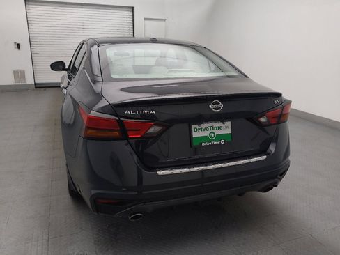 Used 2022 Nissan Altima 2.5 SV w/ SV Premium Package image 6