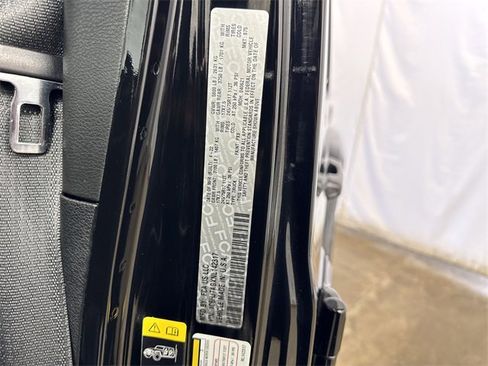 Used 2022 Jeep Gladiator Sport image 27