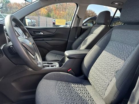 Used 2023 Chevrolet Equinox LT w/ LPO, Floor Liner Package image 37