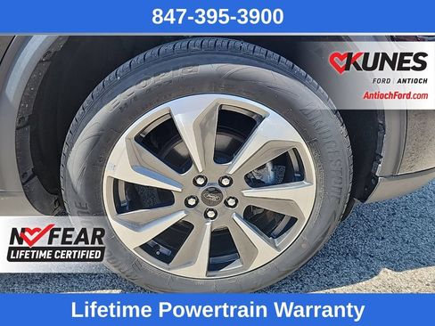 Used 2025 Ford Escape Platinum AWD/4WD image 11