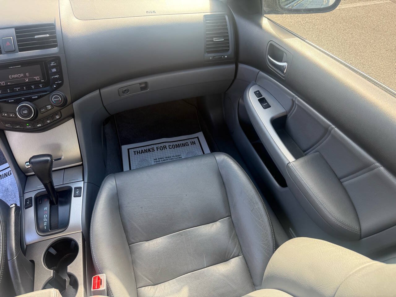 Used 2005 Honda Accord Hybrid Sedan image 25