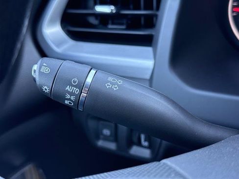 Used 2023 GMC Acadia SLE w/ Driver Convenience Package AWD/4WD image 13