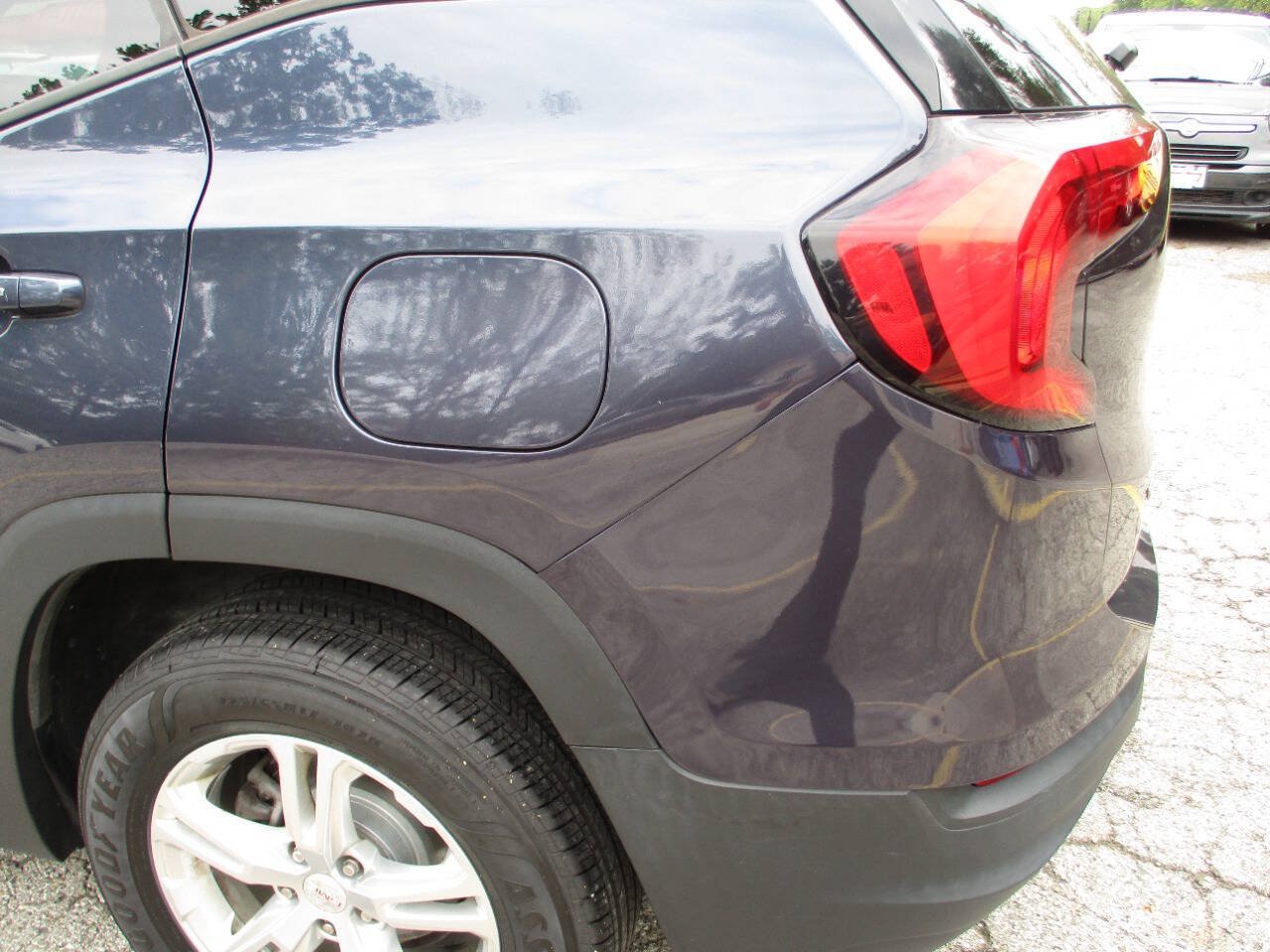 Used 2018 GMC Terrain SLE AWD/4WD image 19