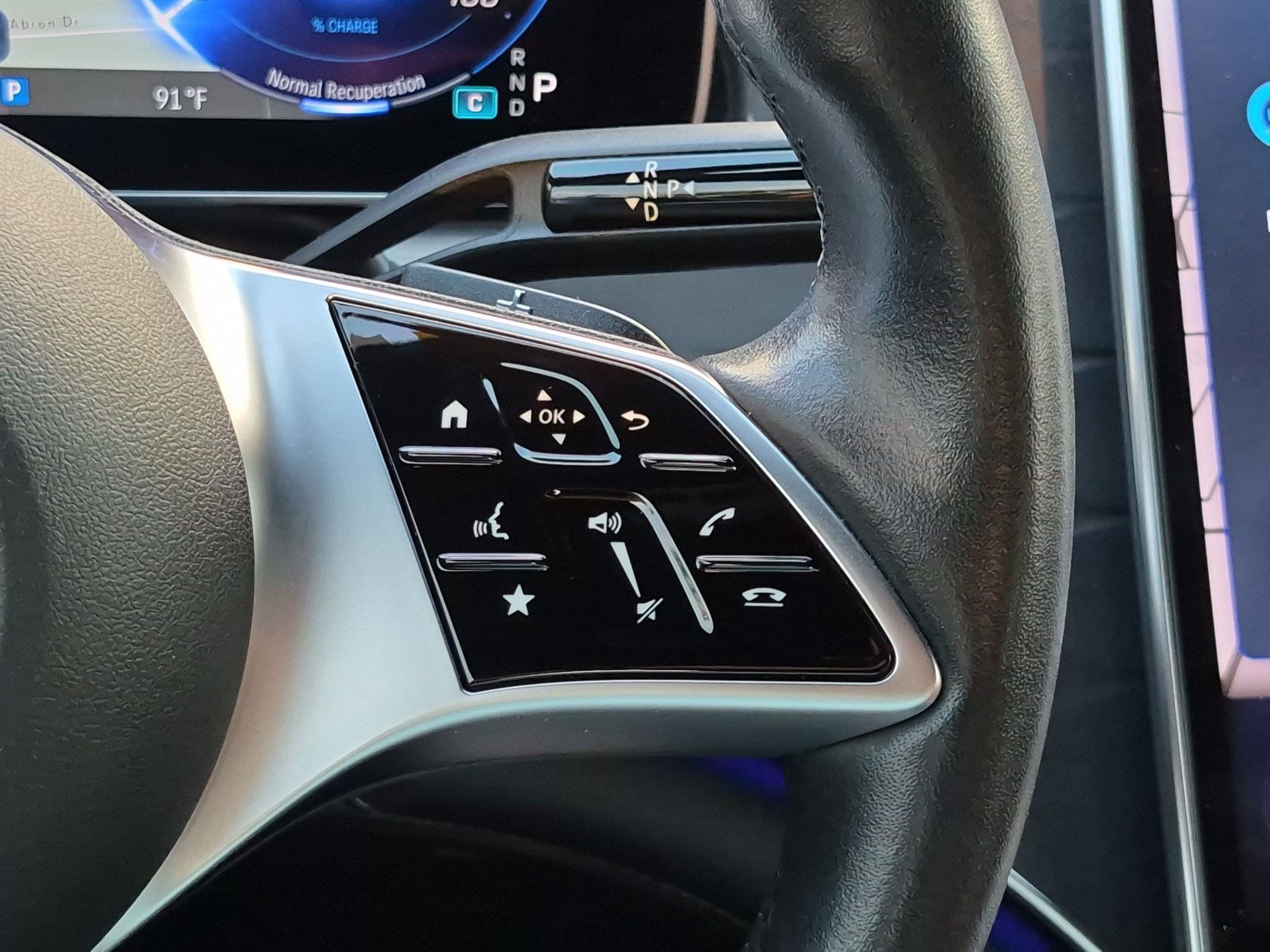 Certified 2023 Mercedes-Benz EQE 500 4MATIC Sedan w/ Pinnacle Trim Package image 15