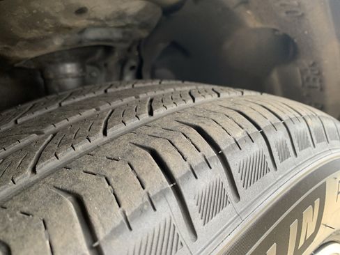 Used 2024 Lexus RX 350 w/ Convenience Package image 12