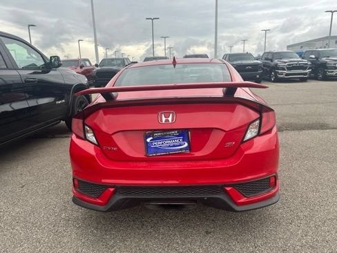 Used 2018 Honda Civic Si image 5