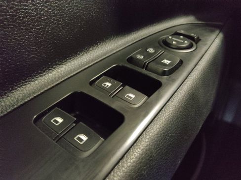 Used 2022 Kia Rio S FWD image 27