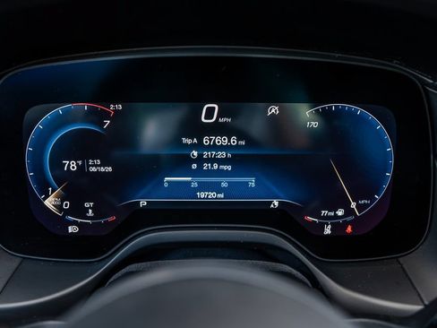 Used 2023 Maserati Grecale Modena AWD/4WD image 9