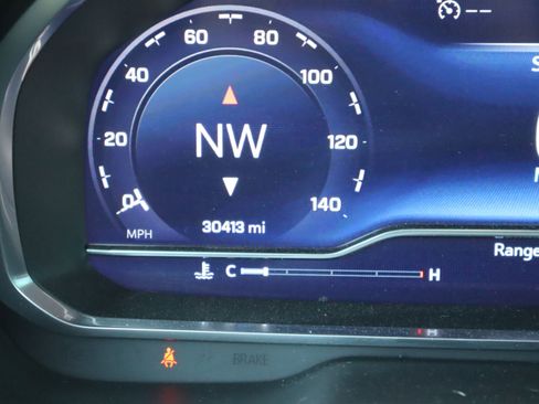 Used 2023 Chevrolet Tahoe LT w/ LT Signature Package image 26