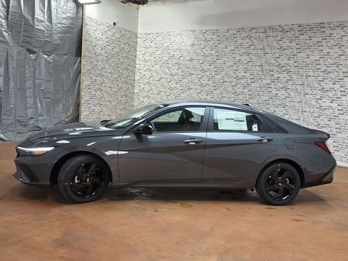 New 2026 Hyundai Elantra SEL Sport image 6