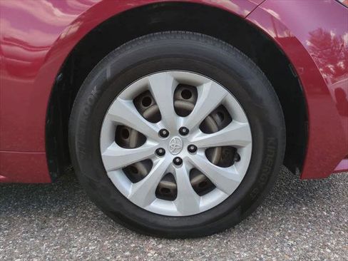 Certified 2024 Toyota Corolla LE image 11