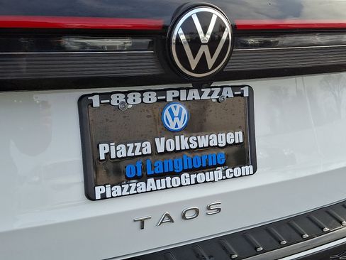 Certified 2025 Volkswagen Taos S image 30