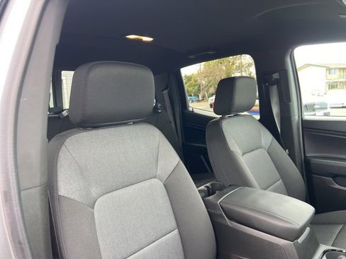 Used 2024 Chevrolet Colorado W/T w/ WT Convenience Package image 25