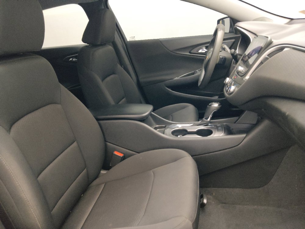 Used 2020 Chevrolet Malibu LS FWD image 21