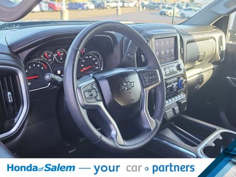 Used 2022 Chevrolet Silverado 2500 LTZ w/ LTZ Plus Package image 2