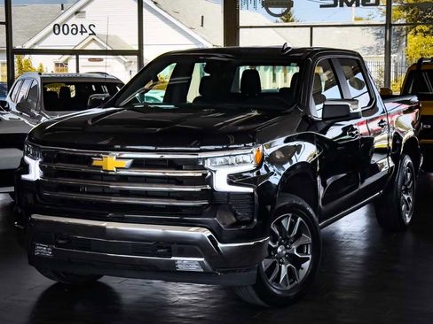 Used 2024 Chevrolet Silverado 1500 LT image 7