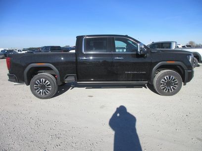 New 2026 GMC Sierra 2500 Denali Ultimate w/ Max Trailering Package