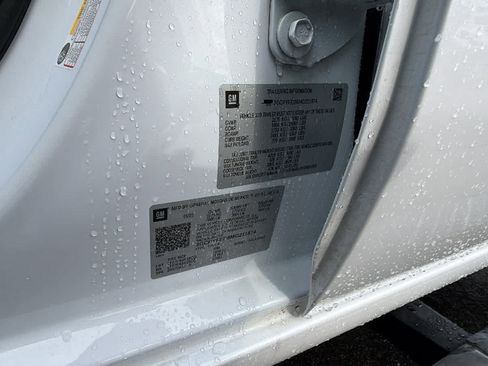 Used 2021 Chevrolet Silverado 1500 LT Trail Boss image 30