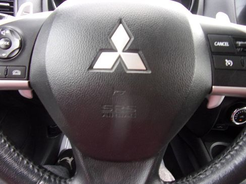 Used 2015 Mitsubishi Outlander Sport SE image 21