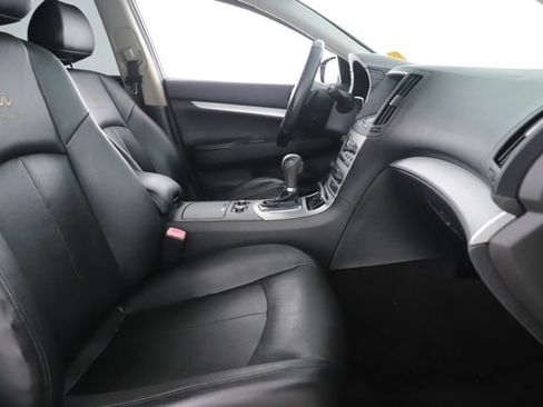 Used 2009 INFINITI G37 x Sedan w/ Premium Pkg AWD/4WD image 30