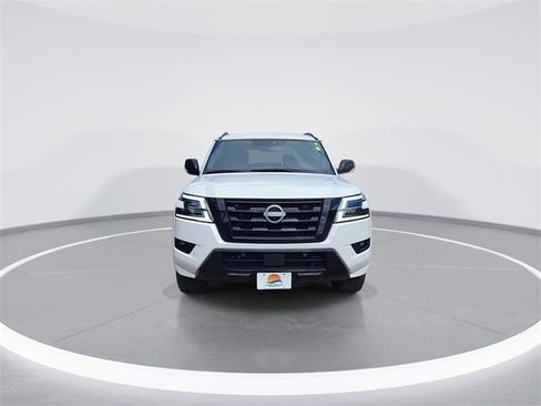 Used 2024 Nissan Armada SL w/ Midnight Edition Package image 3