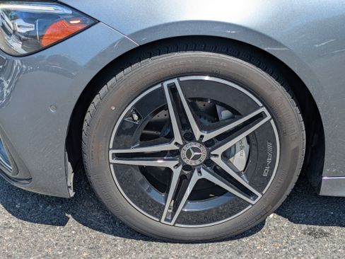 Used 2024 Mercedes-Benz C 300 4MATIC Sedan image 10